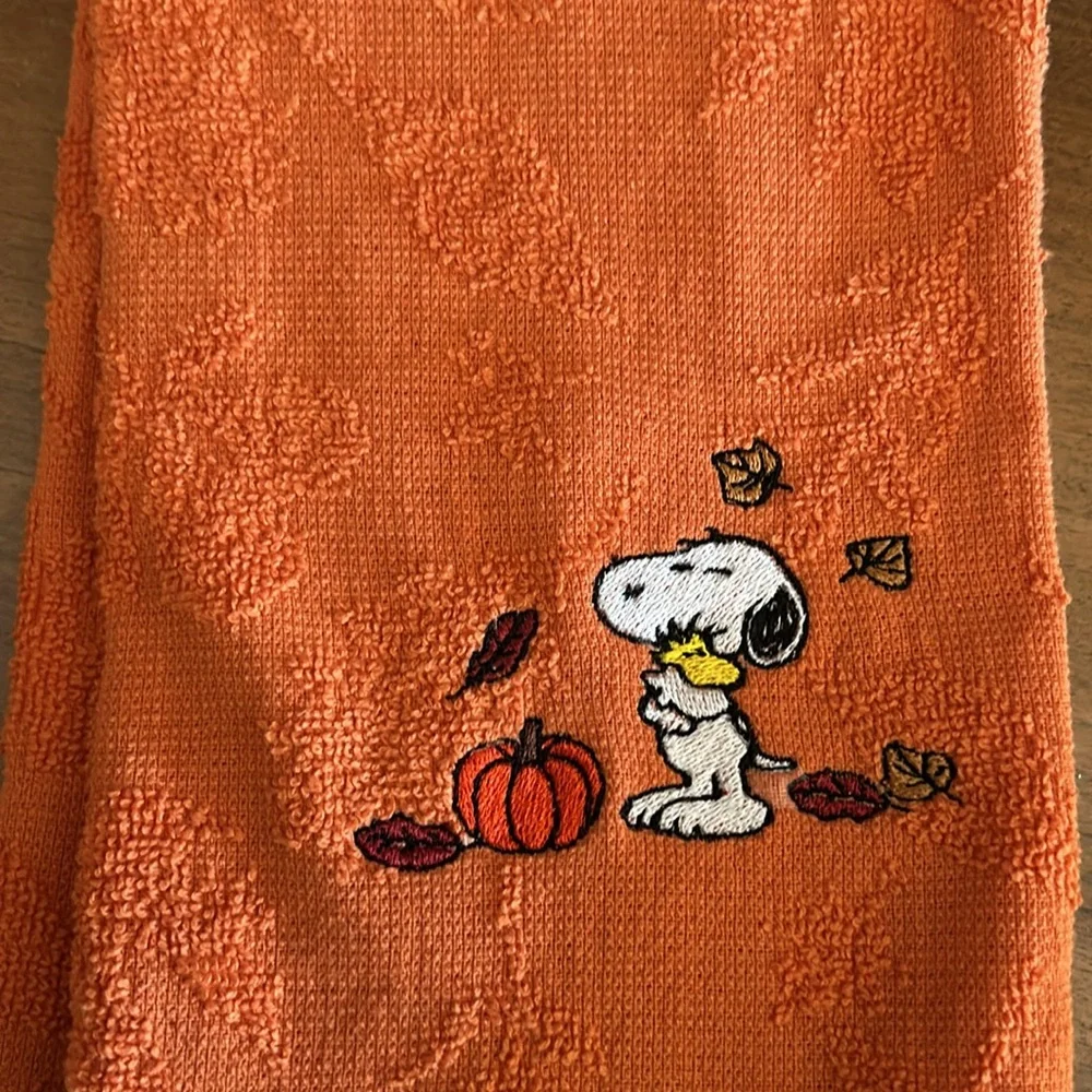 Snoopy Embroidered Kitchen Towel